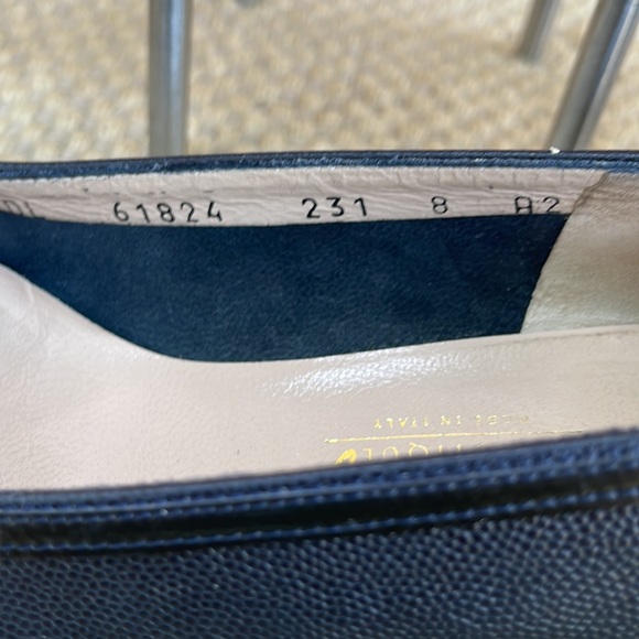 Salvatore Ferragamo black size 8 black and gold accents. - Picture 3 of 9